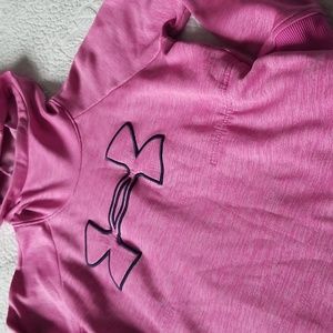 UNDER ARMOUR HOODIE